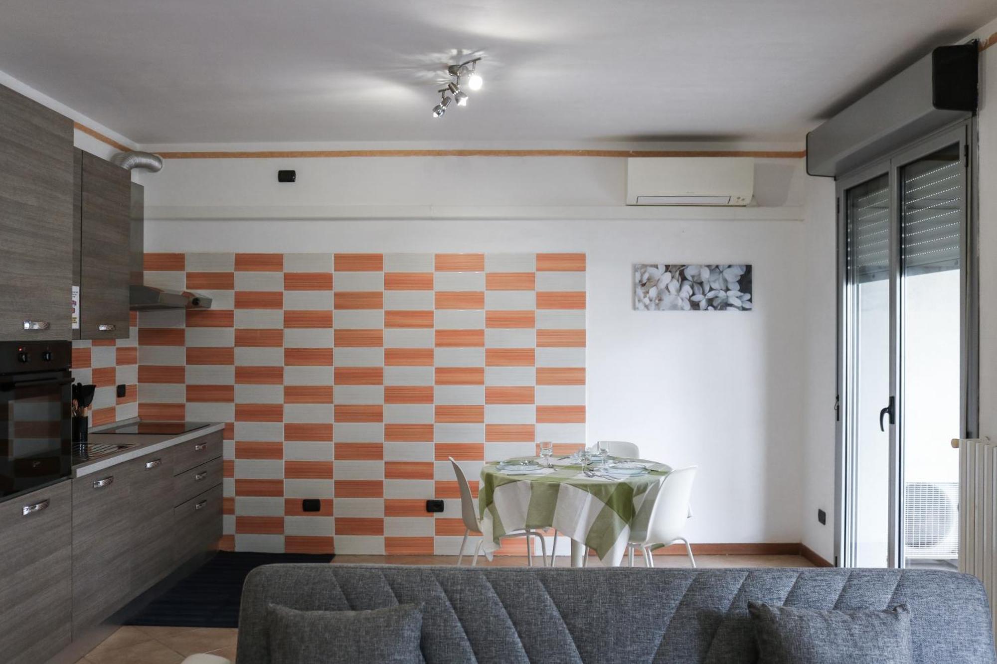 Apartamento Urban Balcony Hideaway - 3 People Milán Exterior foto